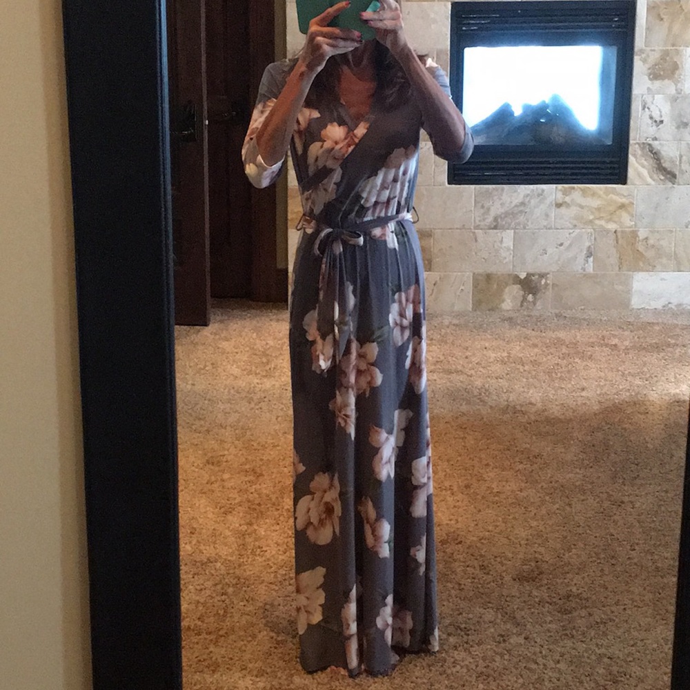 143 Story maxi dress
